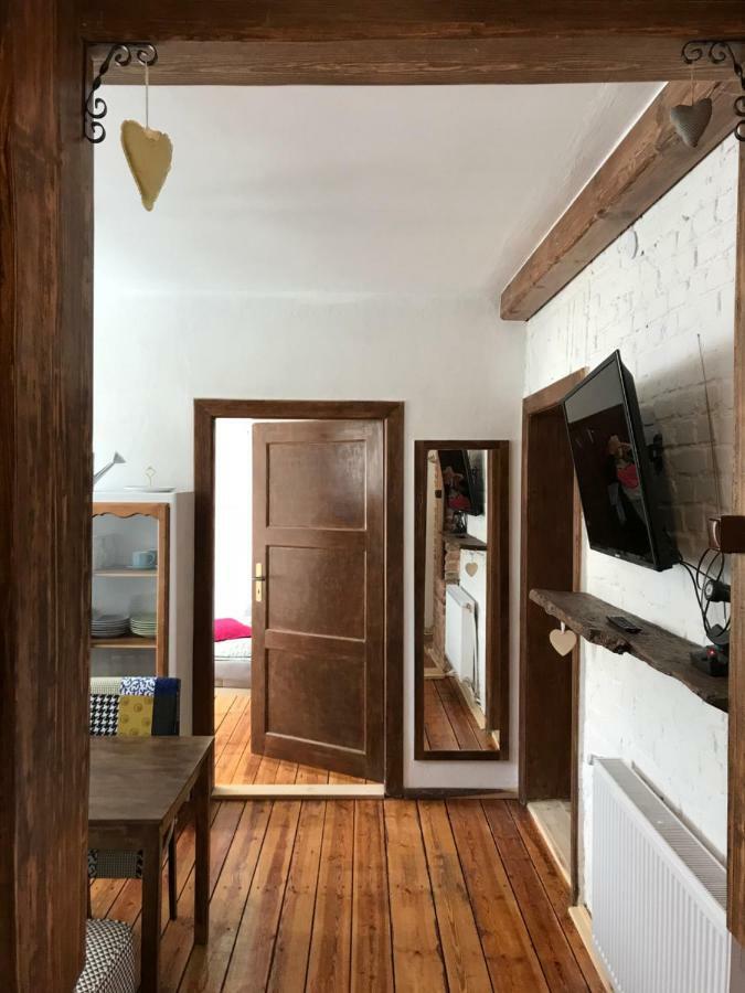 Apartament Do Zobaczenia Olsztyn Miejsce Nieidealne Buitenkant foto