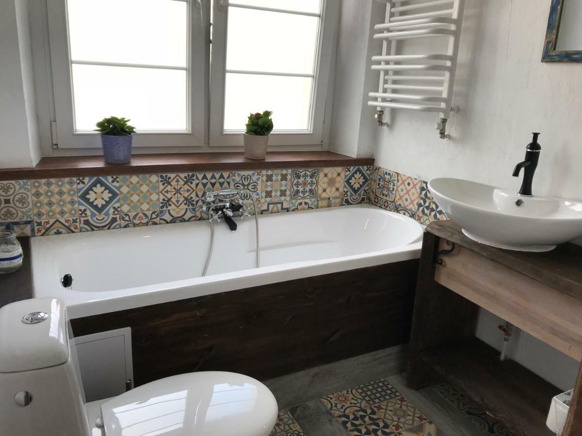 Apartament Do Zobaczenia Olsztyn Miejsce Nieidealne Buitenkant foto